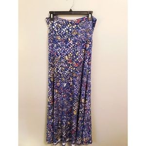 New never worn Lularoe Maxi skirt